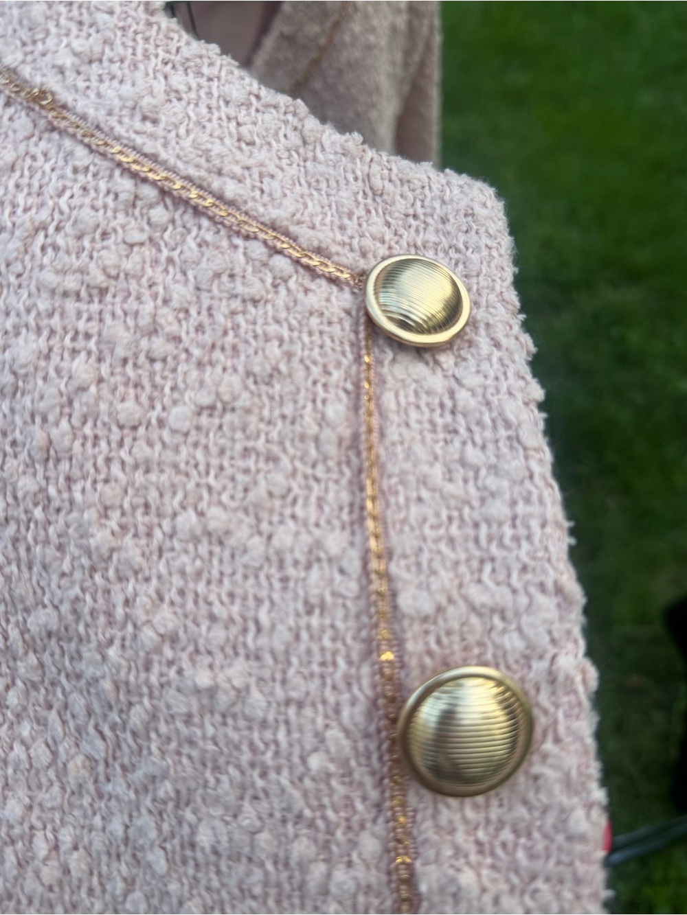 Express Pink Bouclé Collarless Gold Button Chain Trim Jacket XL NWT - Picture 8 of 16